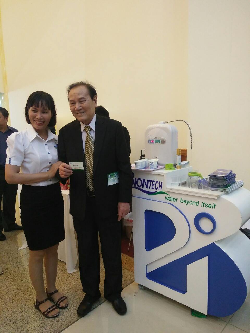 Nghệ sỹ với nước Pi tại liên hoan phim CÁNH DIỀU VÀNG