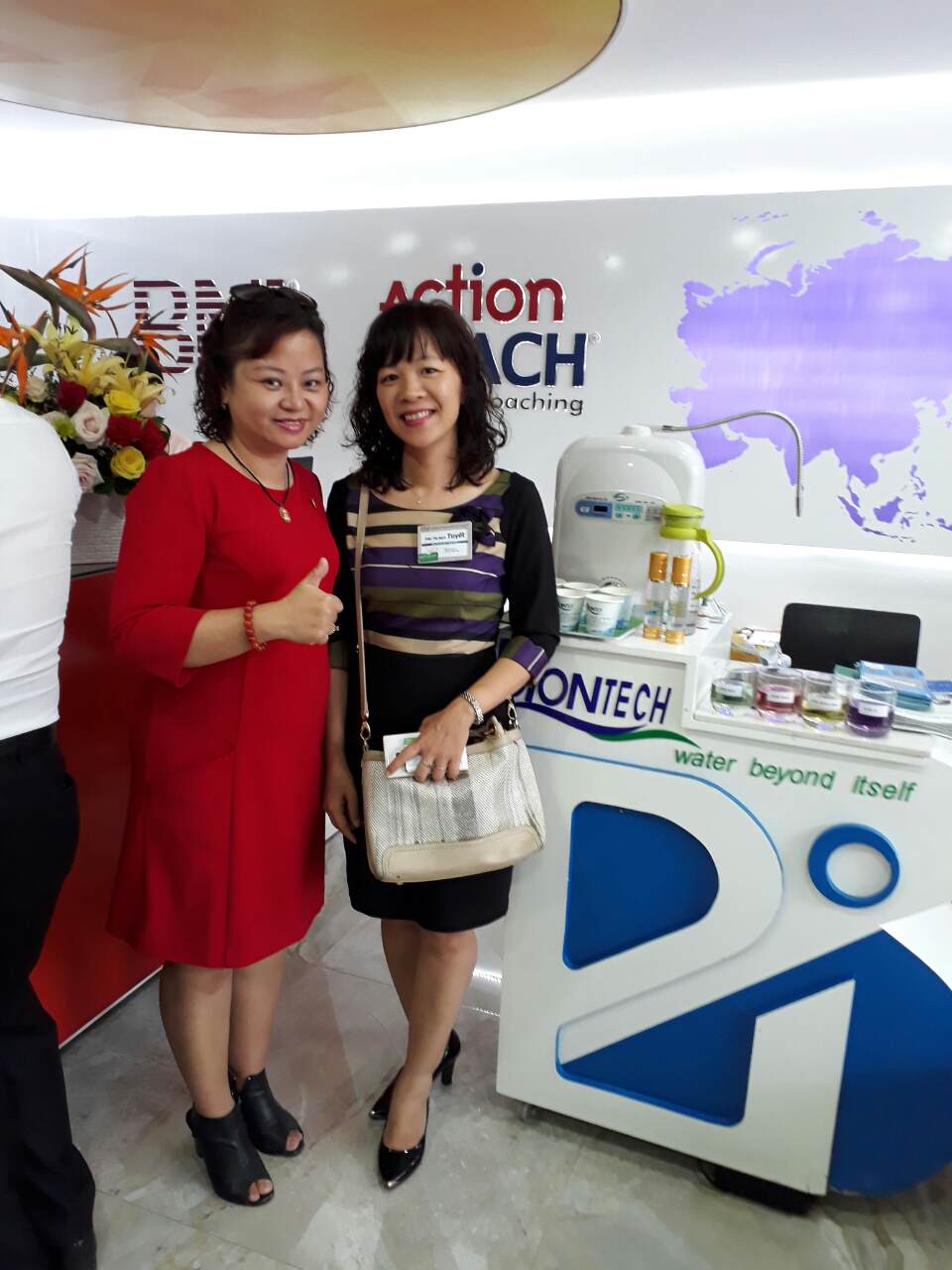 Nước Pi Biontech cùng các Doanh nhân của BNI VN